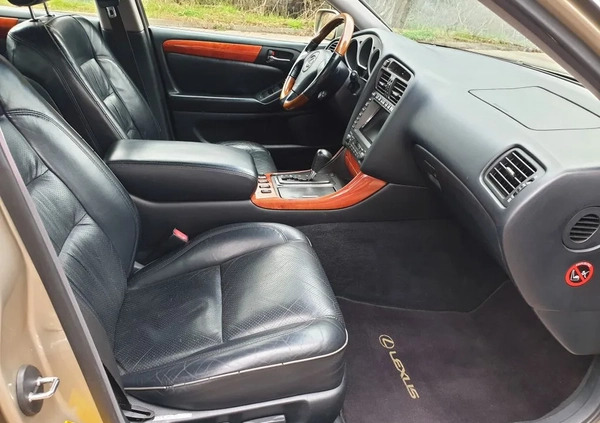 Lexus GS cena 39900 przebieg: 269000, rok produkcji 2001 z Piaseczno małe 191